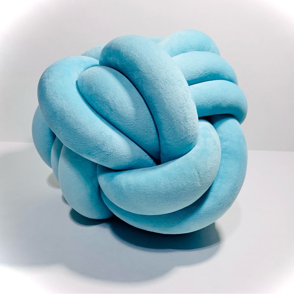 Knot Pillow Seat Cushion